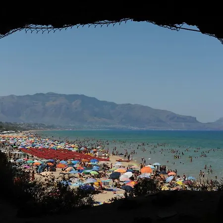 Apartment Light Blue Balestrate